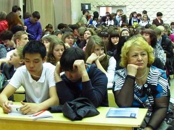 В 2015 году тестирование пройдут 3,4 миллиона мигрантов