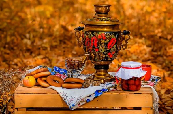 Самовары угольные, антикварные (на дровах)