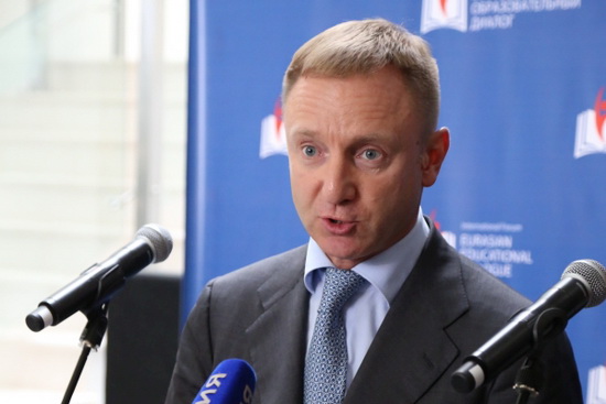 Министр образования Дмитрий Ливанов