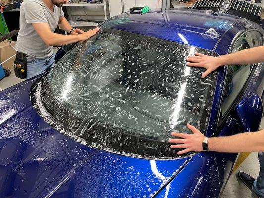 Семь причин забронировать автостёкла