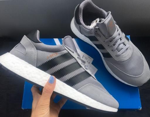 Качественная обувь от Дисконт центр Adidas