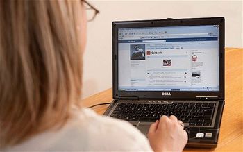 Учителям Саратова не дадут работать с иностранными сайтами