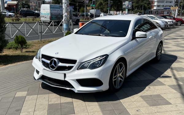 Аренда Mercedes E200: 5 веских причин для Краснодара