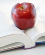 Учебники по основам религиозных культур  сложны для детей