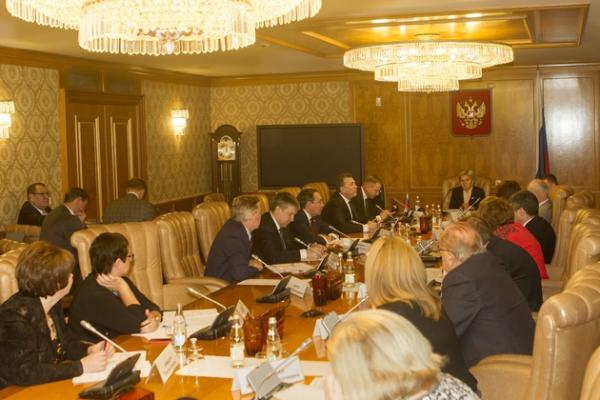 Лидер в обучении иностранцев местному языку – Россия 