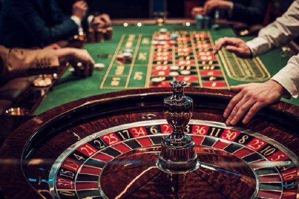 Обзор игры корпорация казино (Casino Inc)