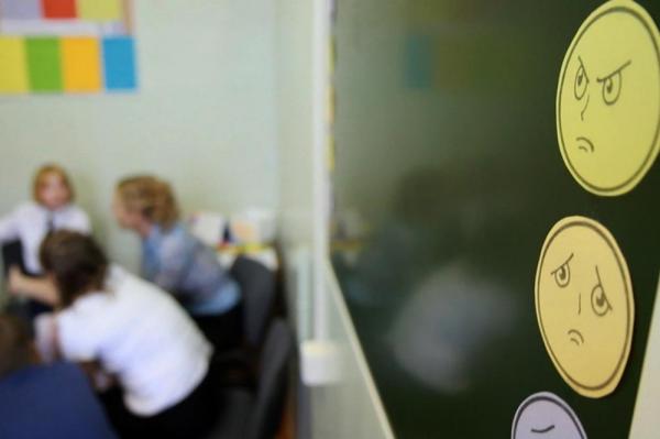 В школах реорганизуют и усилят службу психологов