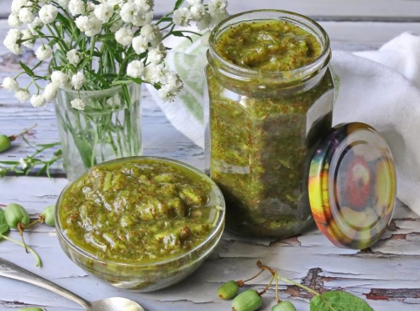 Вкусное варенье из актинидии