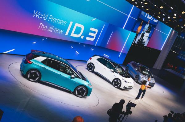 VW готовит горячий электрический диапазон GTX